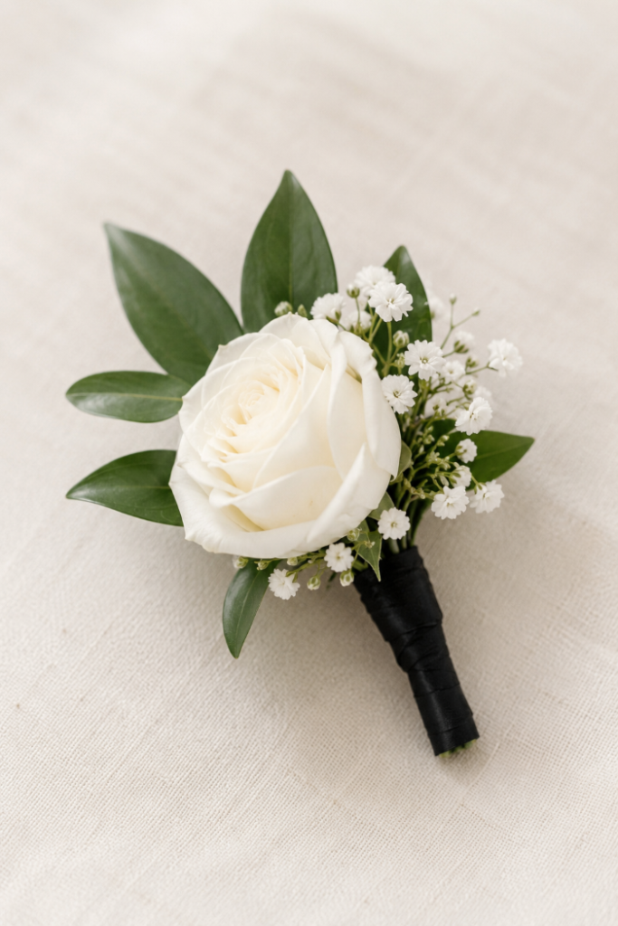 bouttonniere small
