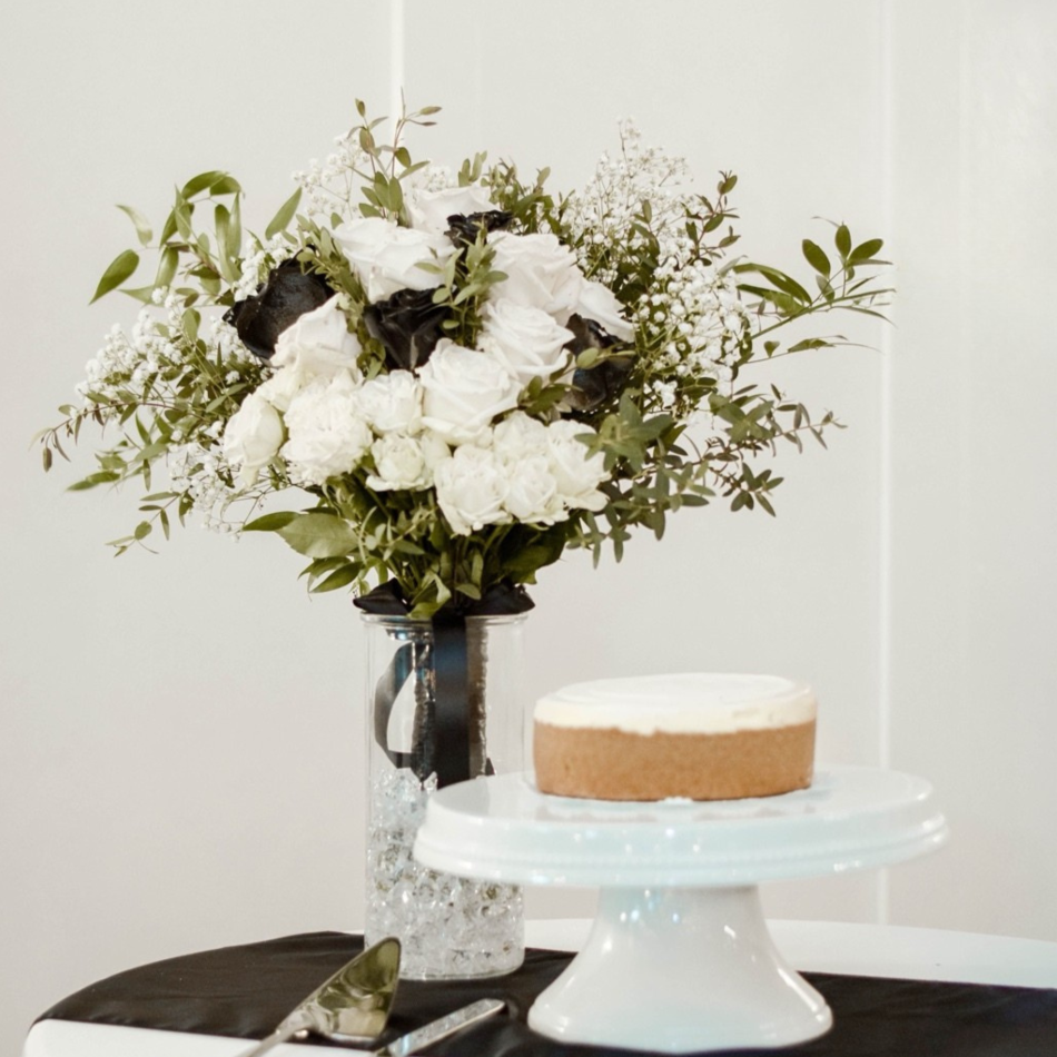 standard bouquet square